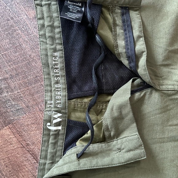 Stretch casual shorts by Freeworld - Picture 3 of 3